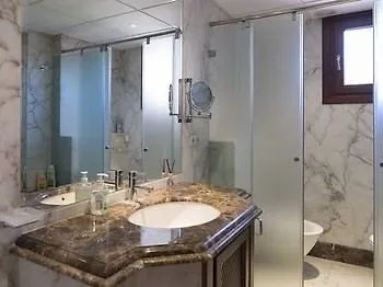 Hotel Mar Azul *